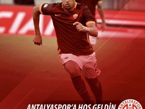 Antalyaspor Yıldız İsmi Resmen Duyurdu