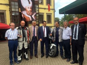Kanuni’nin İzinde 2 Bin 800 Kilometrelik Motosiklet Turu