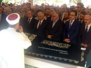 Başbakan Da Cenaze Törenindeydi