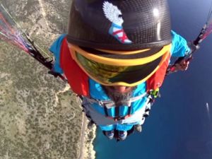 Base Jump Sporcusu Koçak, Önüne Çıkan Her Yerden Atlamak İstiyor