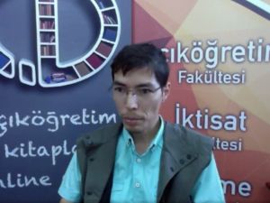 Açıköğretim Öğrencileri Hocaları İle Sosyal Medyada Buluşuyor