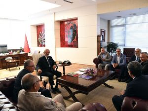 Kılıçdaroğlu, Alevi Bektaşi Federasyonu Heyeti İle Bir Araya Geldi