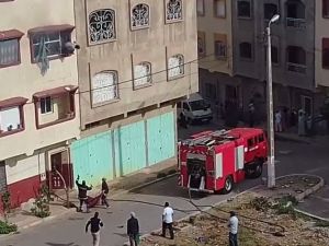 Evini Ateşe Verip Ölüme Atladı