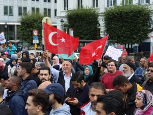 Avrupa Parlamentosu Önünde Arakan Protestosu