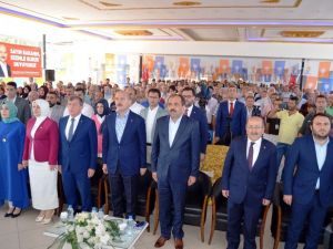 Bakan Soylu Memleketi Trabzon’da Partisinin İlçe Kongresine Ve Cenazeye Katıldı