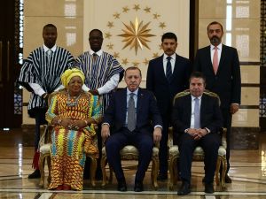 Erdoğan Gana Büyükelçisi Mancell-egala’yı Kabul Etti