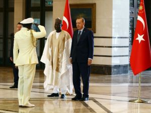 Nijerya Büyükelçisi Güven Mektubunu Sundu