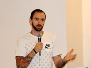 Dünya Şampiyonu Milli Atlet Guliyev Genç Sporcularla Buluştu