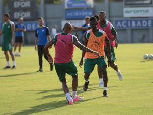 Bursaspor Batalla’sız Çalıştı