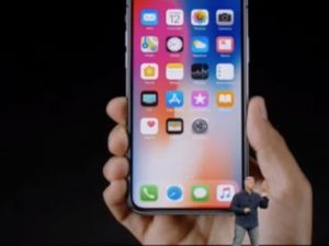 Apple İphone 8, Apple Watch Series 3 Ve İphone X’i Tanıttı