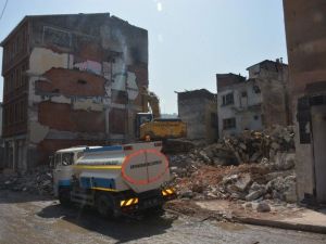 Pazarkapı’da 32 Binanın Yıkımına Başlandı