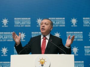 "Bu Zat Ülkesini, Devletini Yabancılara Şikayet Ederek..."