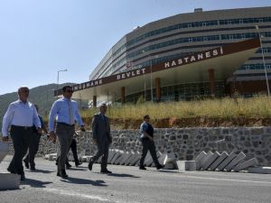 Vali Memiş’ten Hastane Yolu Müjdesi