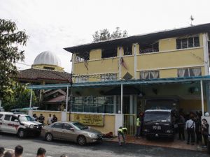 Kuala Lumpur’da Yatılı Okulda Yangın: 25 Ölü
