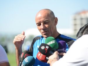 Paul Le Guen Yenilerden Memnun