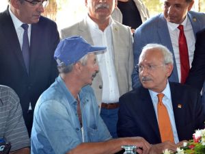 Kılıçdaroğlu, Balıkesir’de Vatandaşlarla Bir Araya Geldi