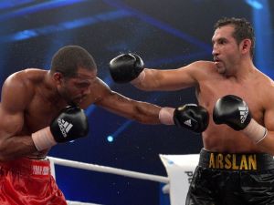Fırat Arslan Ringe Çıkıyor