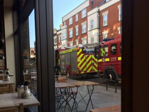 Londra’daki Patlamada Yaralılar Var