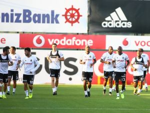 Oğuzhan Antrenmana Katılmadı, Medel Yarıda Bıraktı