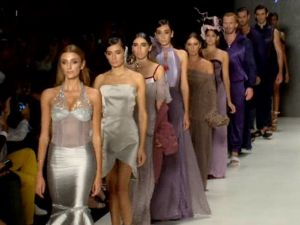 İstanbul’da Moda Rüzgarı Esti