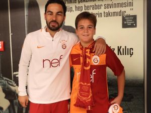 Antalya’da Tribünden Çıkarılan Yigit, Türk Telekom Stadyumu’nda