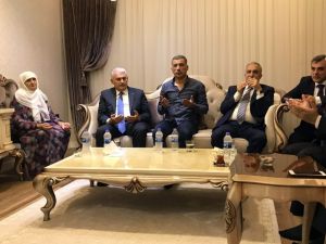 Başbakan Yıldırım’dan 15 Temmuz Şehidinin Ailesine Ziyaret