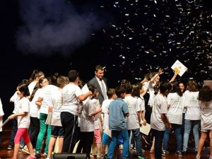AÇÜ Çocuk Üniversitesi İlk Mezunlarını Verdi