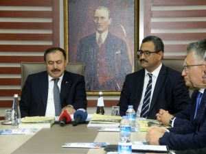 Bakan Eroğlu Şiddetli Yağışların Nedenini Açıkladı