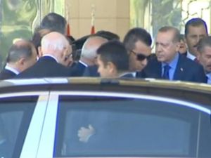 Cumhurbaşkanı Erdoğan Yurda Döndü