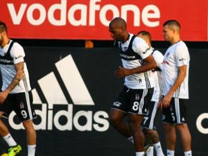 Beşiktaş’ta Derbi Maçın Hazırlıkları Tamamlandı