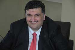 Karal:Halkla iç içe olacağız