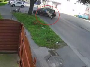 Motosikletli Metrelerce Uçtu