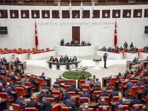 Irak-suriye Tezkeresi Meclis’te Kabul Edildi