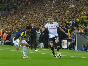 Fenerbahçe 15 Maçtır Beşiktaş’a Yenilmiyor