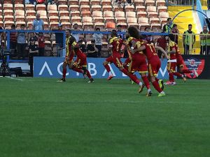Evkur Malatyaspor Deplasmanda 4 Golle Kazandı