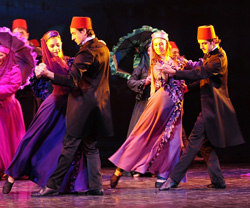 Seslerle Anadolu Sanatseverlerle Buluştu