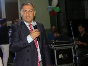 İşçileriyle Firmasının 1. Yaşını Kutladı