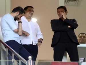 Leonardo Maçı Tribünden İzledi