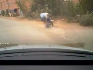 Kontrolü Kaybedince Ağaçlık Alana Uçtular