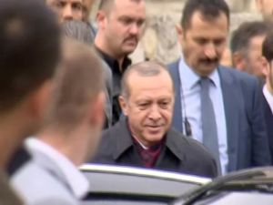 Erdoğan Cuma Namazını Yavuz Sultan Selim Camii’nde Kıldı
