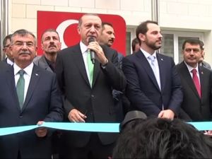 Cumhurbaşkanı Erdoğan Lise Açılışına Katıldı