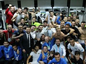 Akhisarspor’da Yüzler Gülüyor