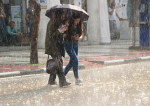 Orta ve Doğu Karadeniz İçin "Kuvvetli Yağış" Uyarısı