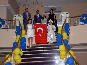 Fanatik Taraftarın Sünnet Düğünü Sarı Lacivert Renklerle Yapıldı