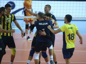 Filede Derbi Fenerbahçe’nin