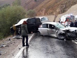 Gümüşhane’de Trafik Kazası: 3 Yaralı