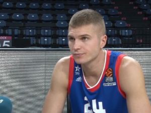 "Anadolu Efes’in Teklifini Letonya Maçından Önce Aldım"