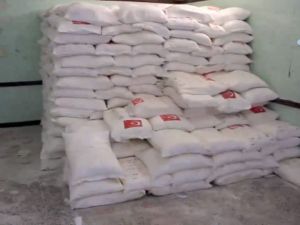 Türk Kızılayı Yemen’de Gıda Yardımı Yaptı