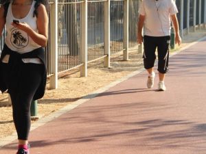 Yürüyüş Esnasında Ortaya Çıkan Bacak Ağrılarına Dikkat!