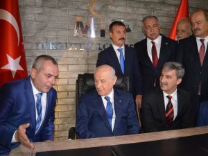 Bahçeli’den Turgutlu Teşkilatına Ziyaret